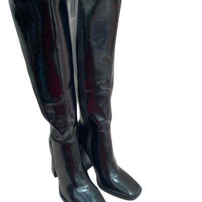 Princess Polly  Womens  Size US 8 Boots in Black  