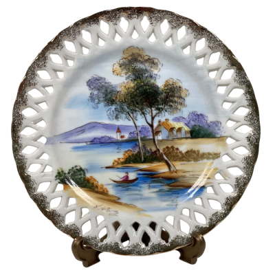 Vintage hand painted decorative plate Japan