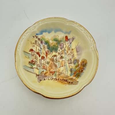 Crown Devon Up A Long Clovelly Decorative Plate - England