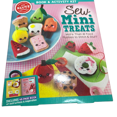 Book And Activities Kit Saw Mini Treats 