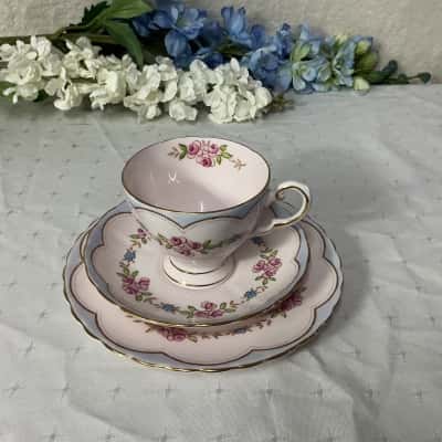 Vintage Tuscan Floral Pattern Fine English Bone China Cup Saucer & Plate
