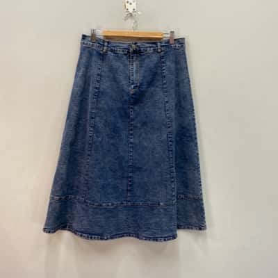 Betty Basics Womens  Size 16 Stretchy Denim Midi Skirt Blue 