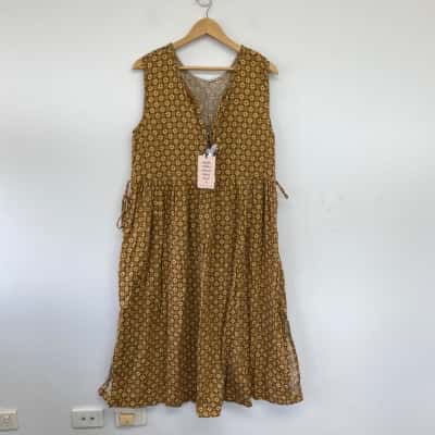 Sage x Clare Gabriella Star Dress Size 14 