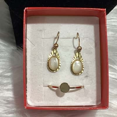  Womens Necklace Other / White 
