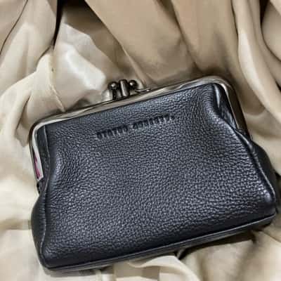 Status Anxiety Womens Clip Purse Black  