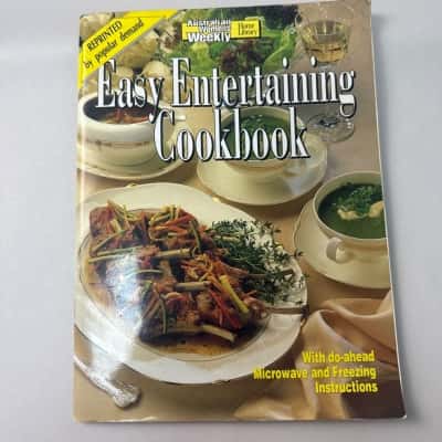 Woman’s weekly Easy entertaining cookbook 