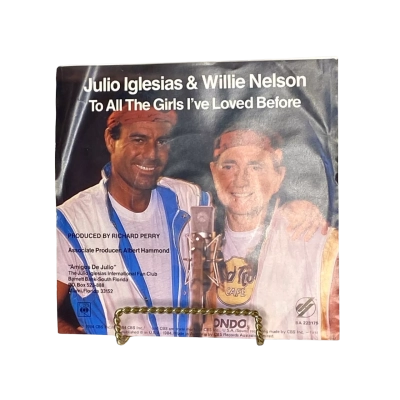 Julio iglesias & Willie Nelson - to all the girls I’ve loved before