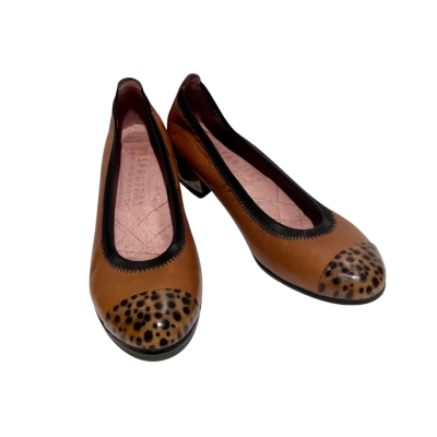 Hispanitas Womens  Size 37 Flats / Heels Beige / Brown 