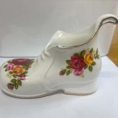 Cottage Rose High Boot Vase Fine China with Gold Trim
