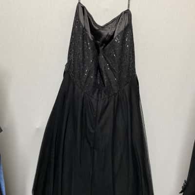 City Chic Womens  Size M Black  Dress