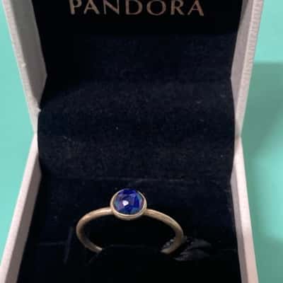 Pandora  Ring silver dark blue stone 