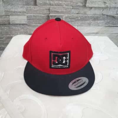  Mens  Size One Size Cap Black  / Red 