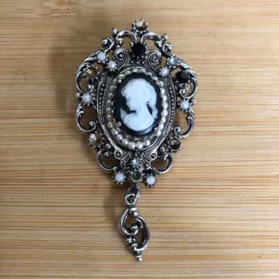 Pendentif Vintage En étain Fleur Orchidée Signé SELANGOR PEWTER - Bon état