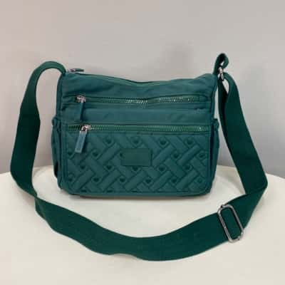  BNWOT Yuesite Womens Cross Body Bag Green 