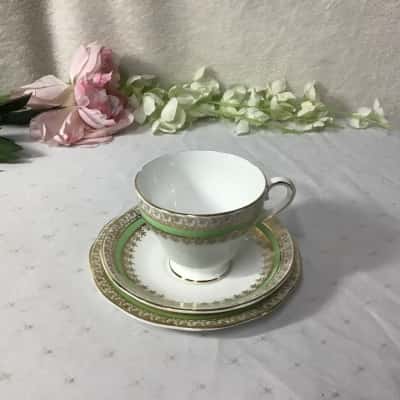 Vintage Salisbury Green / Gold Pattern Bone China Cup Saucer & Plate