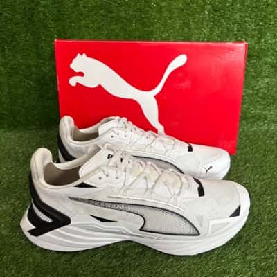 Puma White & Black Sneakers Size 8.5 US  