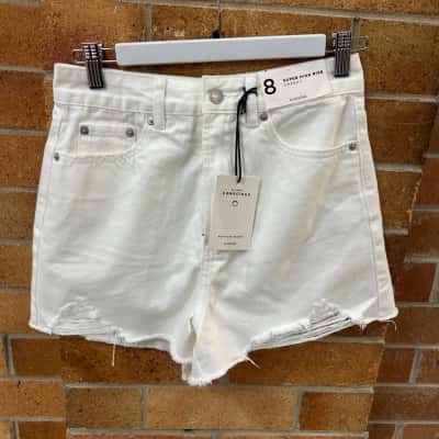 Glassons Womens  Size 8 White Shorts 