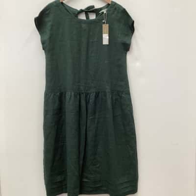 NEW - Yarra Trail Linen Dress - Size 10