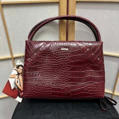  New With Tags FIORELLI TRAVEL Women’s Ruby & Grey Bath Bag RRP: $59.95 