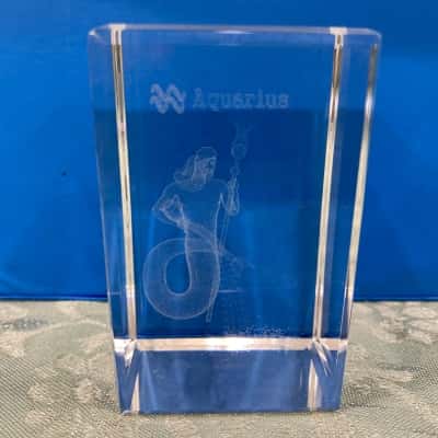 3D Laser-etched Crystal Block (Aquarius)