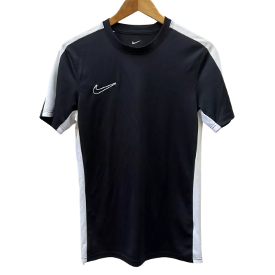 Nike Mens Size S Black T-Shirt  