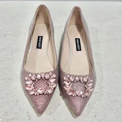 Nine West Metallic Pink Gemstone Detail Size 6 