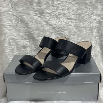 Womens black heels