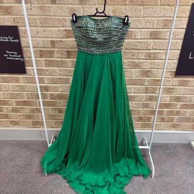Sherri hill Womens emerald gown Size 4 