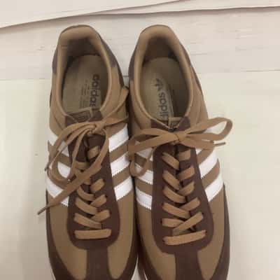 Adidas Mens  Size 11 Brown / White sneakers