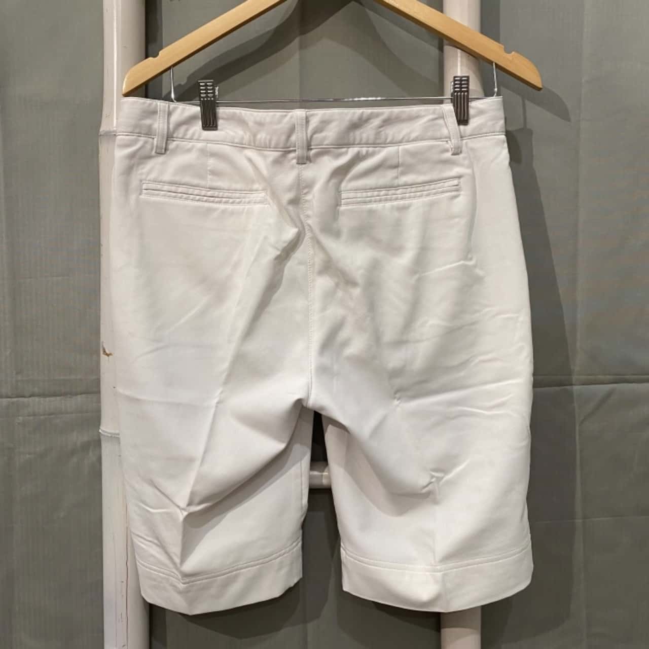 Womens Size 12 Puma Golf Shorts White 