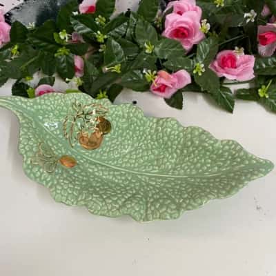 Vintage Crown Devon Cabbage Leaf Dish 30cm