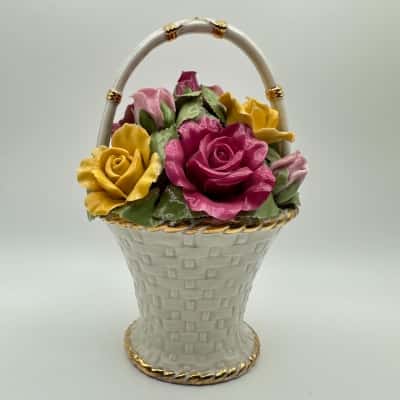 Royal Albert Old Country Roses Musical Flower Basket 