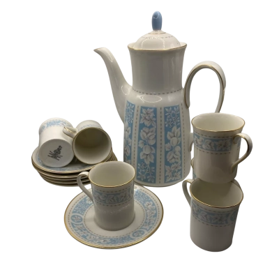 Royal Doulton ‘Hampton Court’ coffee set