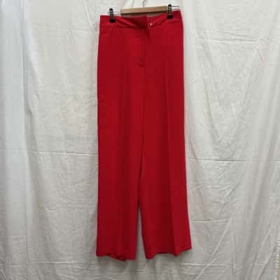 Review Womens Size 8 Red Pants RRP: $159.95