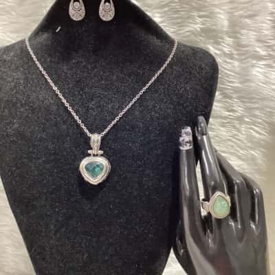  Womens Silver Tone Earrings, Necklace & Ring 