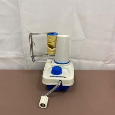 125 g Cone Yarn Winder