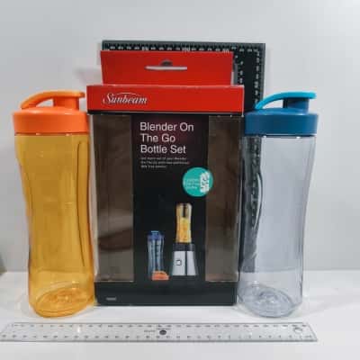 Sunbeam PreOwned As New Blender On The Go Bottle Set 