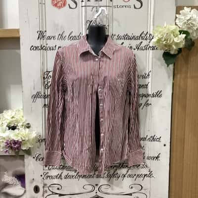 R.M. Williams Brand! AS NEW Womens  Size 12 Button Up Top / Long Sleeve Shirt Pinstriped / Red / White 