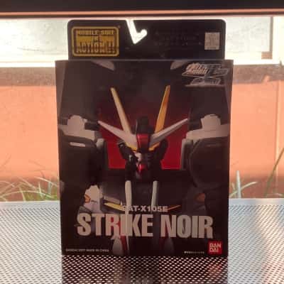 Strike Noir GAT-X105E