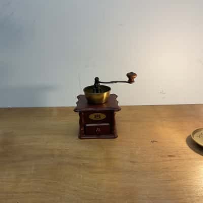 Vintage Zassenhaus original manual coffee grinder