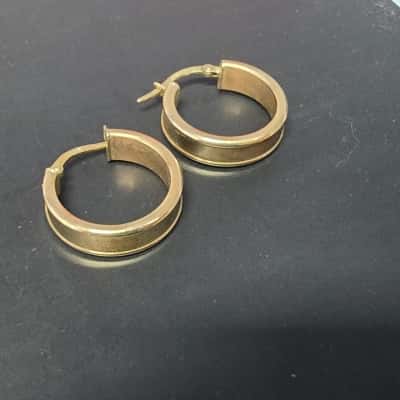 Womens 9kt Gold Hoop Earrings 2 grams