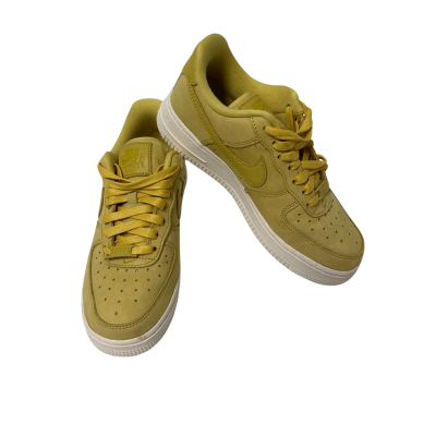 Nike Air Force 1  Size 36.5 Sneakers Mustard 