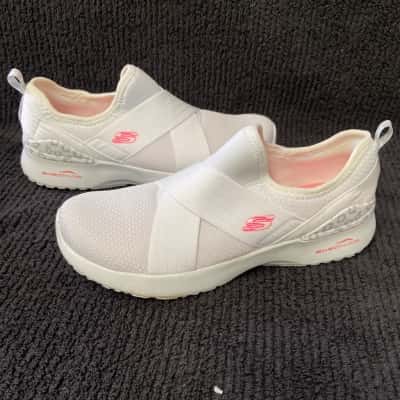 Skechers Skech-Air Dynamight Slip-On Shoe – White, Size 8