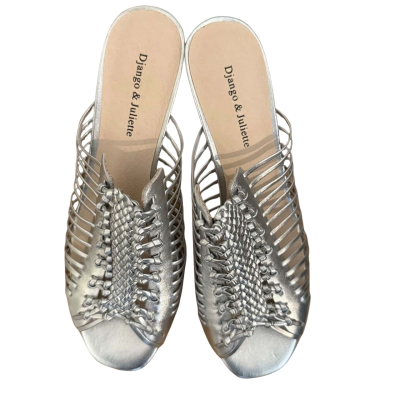BNIB**Django & Juliette. Eden DJ  Silver Leather. Size 38 
