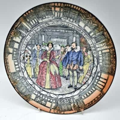 ROYAL DOULTON ELIZABETHAN Series Ware MORETON HALL display PLATE D3858 hand painted 