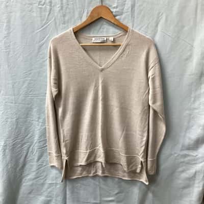 Merino woolCountry Road Womens  Size M V-Neck Jumper Beige E