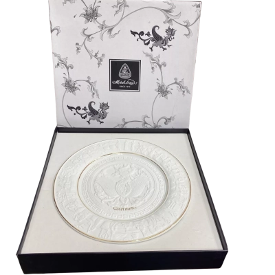 Minh Long Fine Porcelain Round Plate