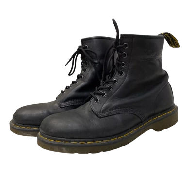 Men’s Doc Martens Size 9 Boots Black  / Yellow 