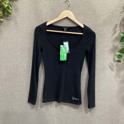Guess Womens  Size XS Long Sleeve Top Black  