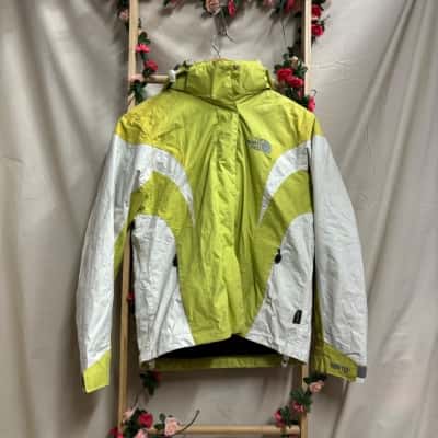 Womens The North Face Gore-Tex Jacket size XS